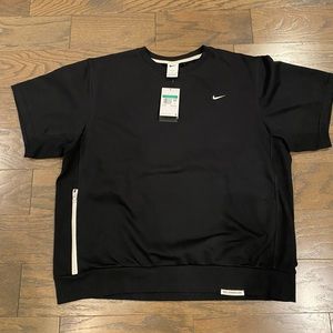 Men’s Nike XL Short Sleeve Sweatshirt NEW WITH TAGS